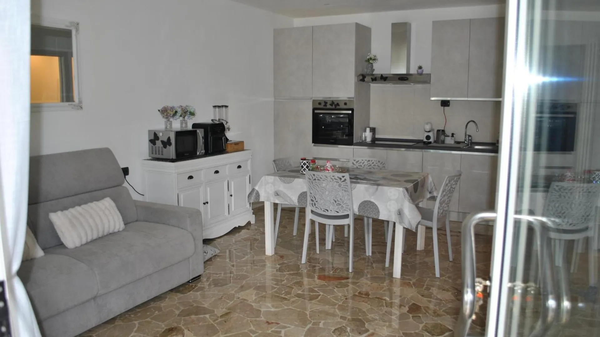 Lejlighed Appartamento Casa Di Gaia Como